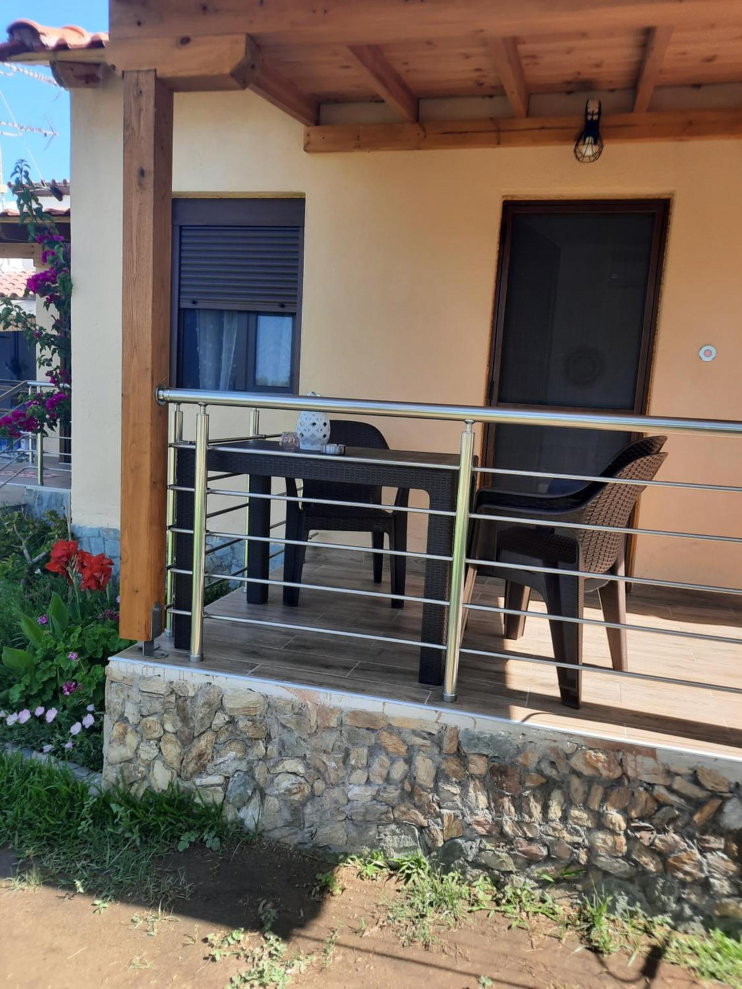 Bungalows Anestis Торони Экстерьер фото